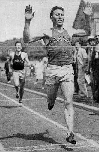 Glenn Cunningham KU Finish Line