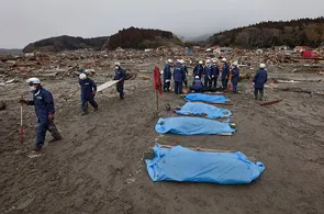 japan tsunami death